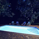 House Duje * Plano