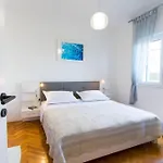 House Duje Сasa de vacaciones Plano