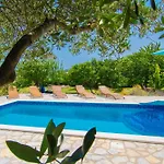 House Duje Сasa de vacaciones Plano