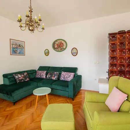 House Duje Casa vacanze *