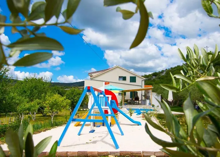 House Duje * Plano
