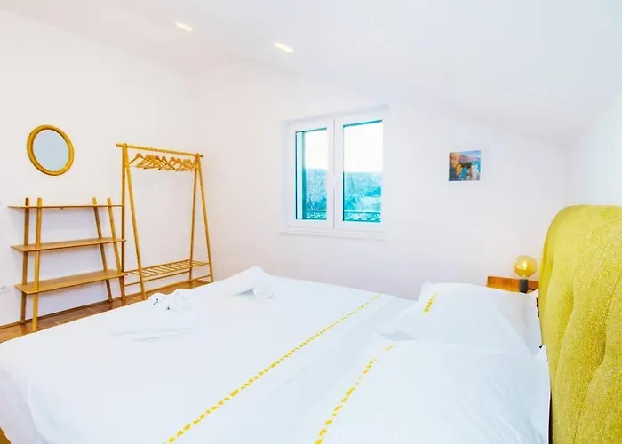 House Duje בית נופש